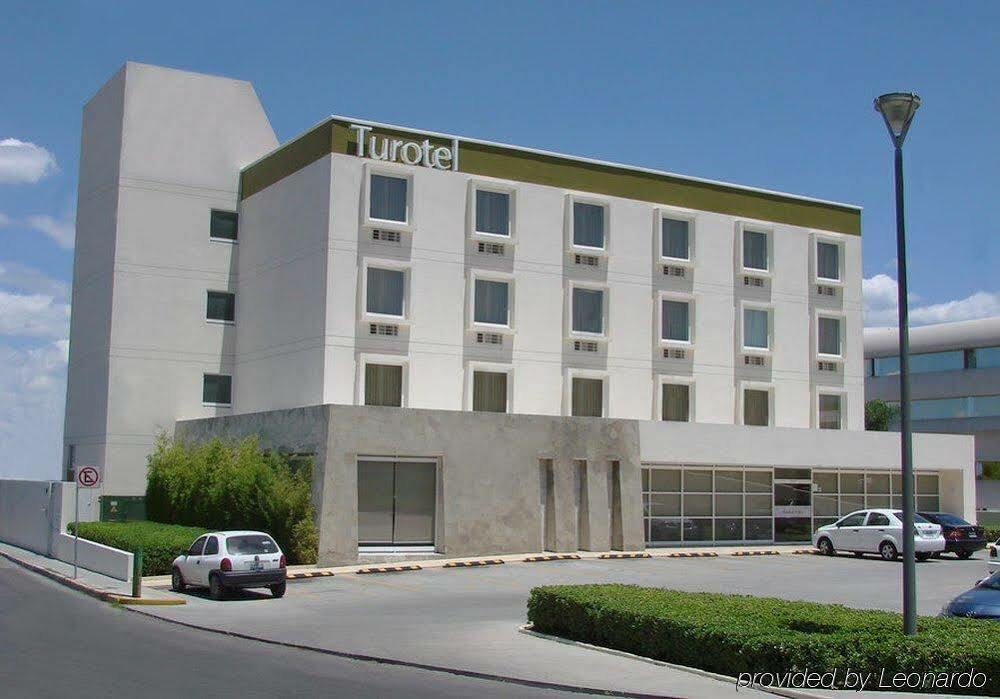 Fato Hotel Querétaro Exterior foto
